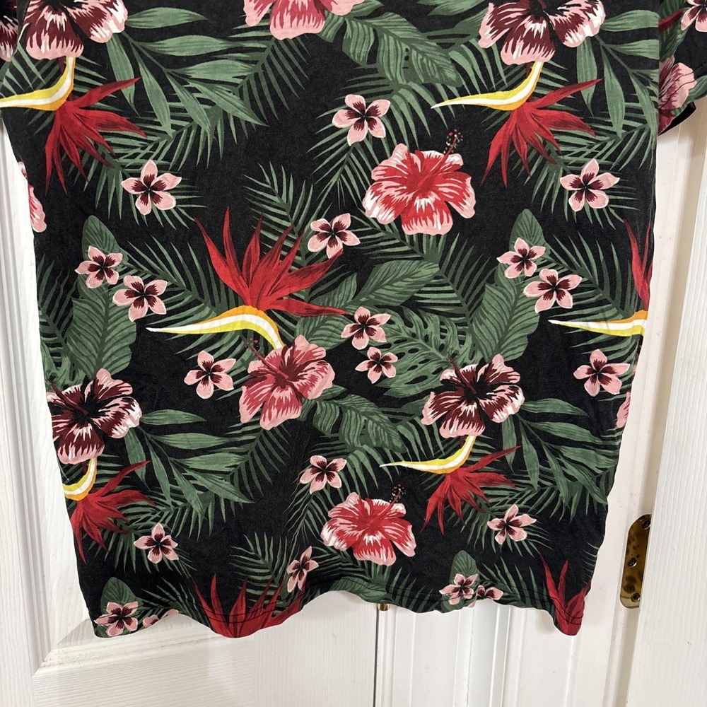 Guess Los Angeles Tropical Hawaiian Floral T-Shirt Mens Medium Green Multi 90s - Picture 6 of 8